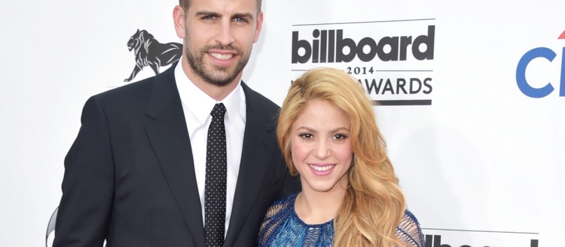 Gerard-Pique-shakira-bbmas-2018-billboard-1548.jpg