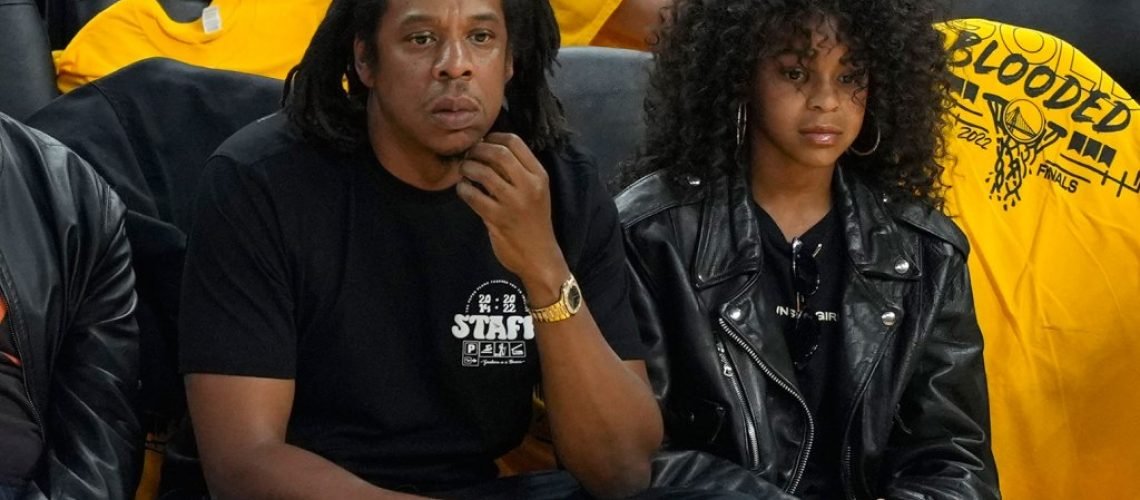 Jay-Z-and-Blue-Ivy-Carter-2022-nba-finals-billboard-1548.jpg