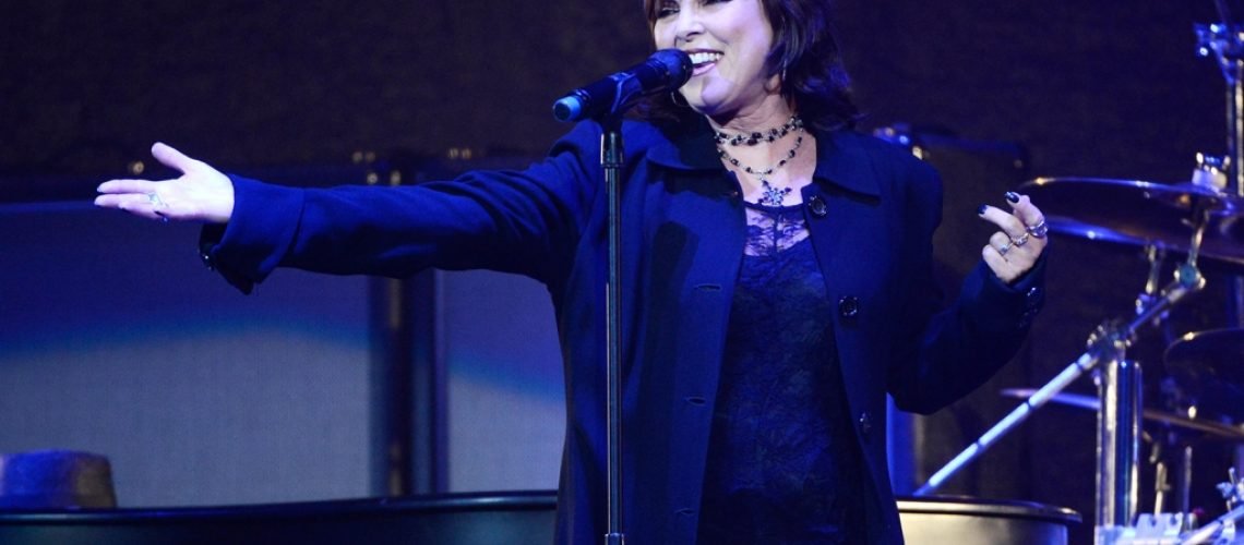 Pat-Benatar-2014-live-billboard-u-1548.jpg