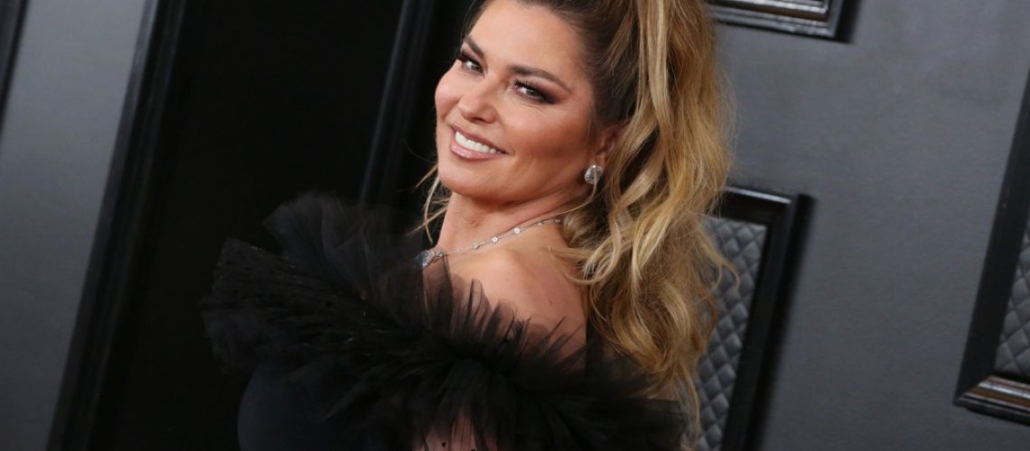 Shania-Twain-2020-Grammy-Awards-Red-Carpet-billboard-1548-1618591297.jpg