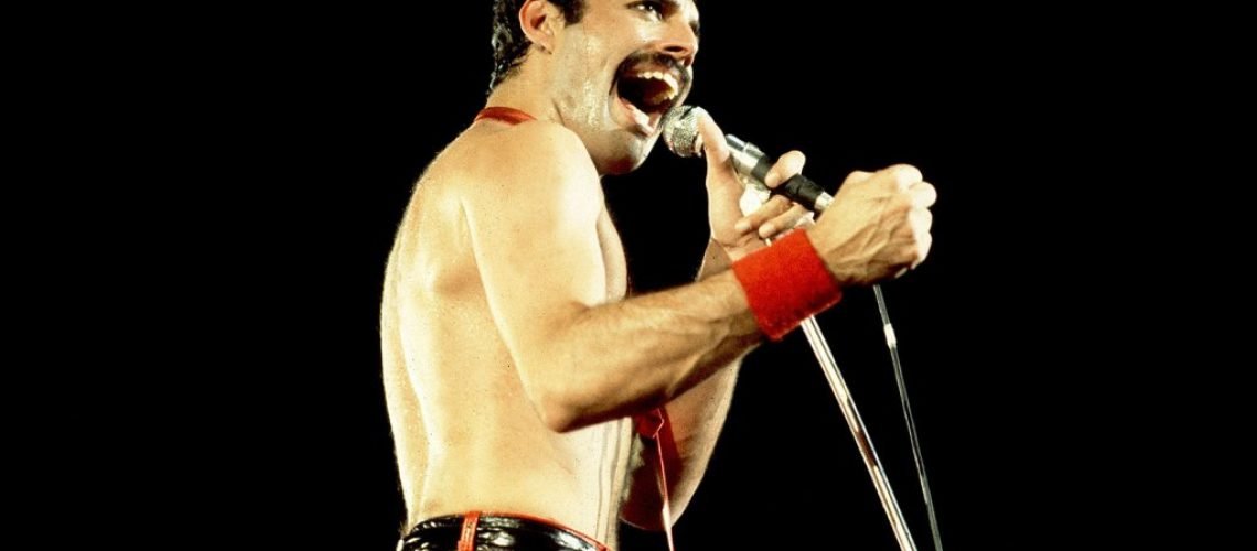 freddie-mercury-queen-1980-u-billboard-1548.jpg