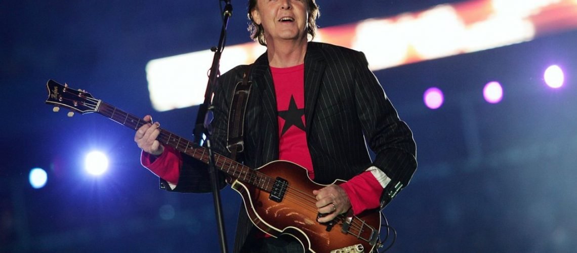 paul-mccartney-super-bowl-2005-billboard-1548.jpg