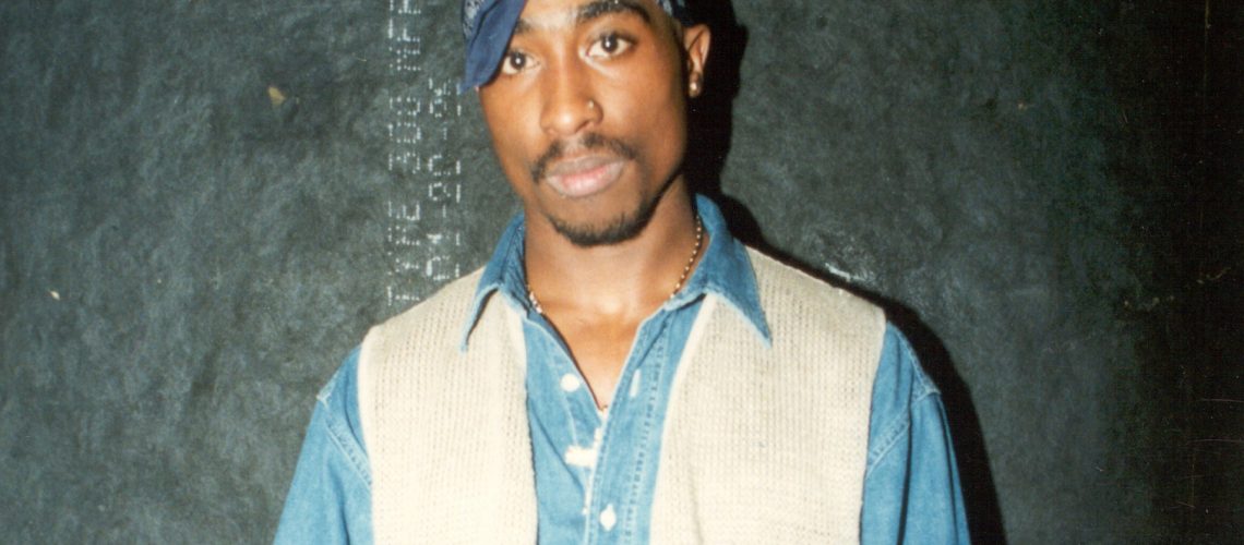 tupac-shakur-march-1994-1800.jpg